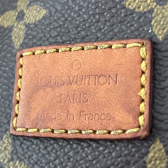 Louis Vuitton Saumur 25 Momogram Canvas Crossbody Vintage New Vachetta Leather - Picture 2 of 16